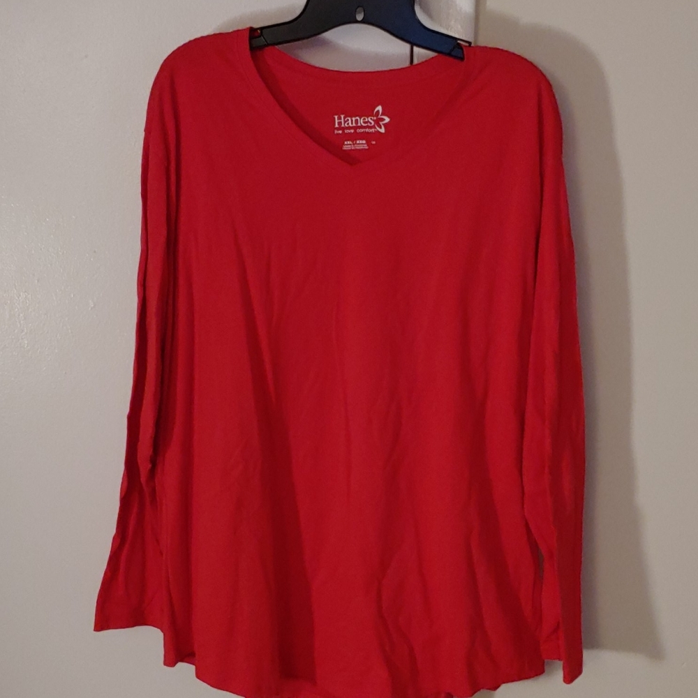Hanes shirt